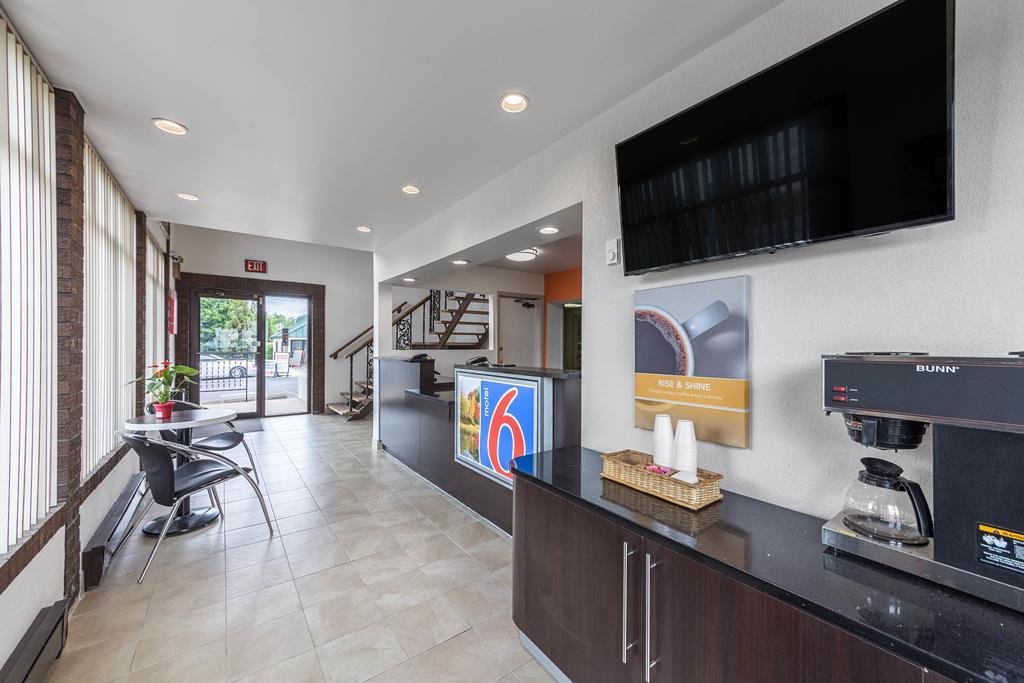 Motel 6-Warminster, Pa מראה חיצוני תמונה